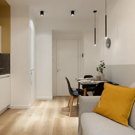 Timeless 2-bedrooms Flat Apartment